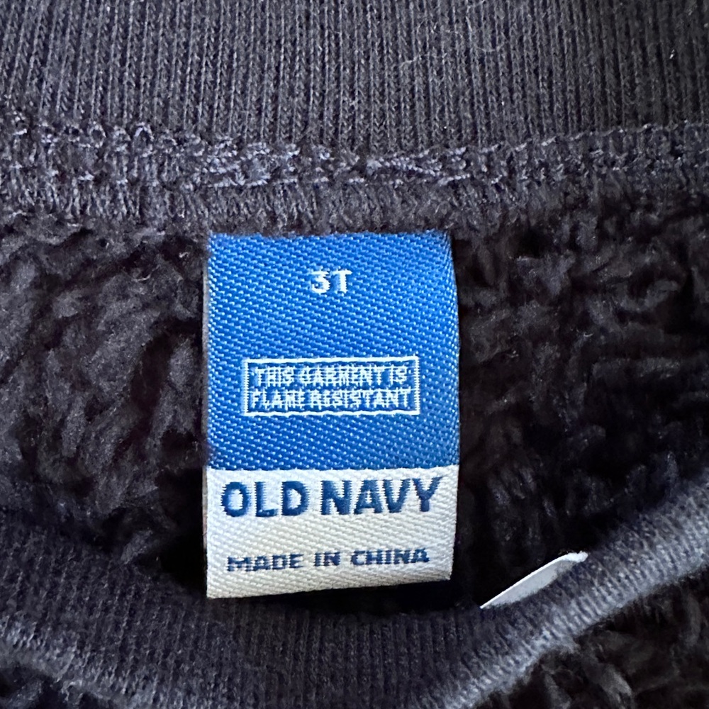 NWT Old Navy cozy 2 piece outfit. - Picture 6 of 6
